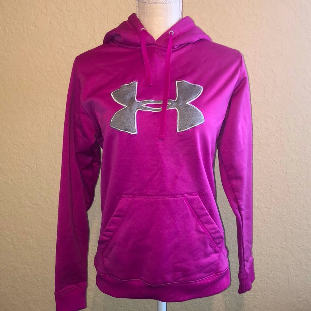 💗 Under Armour Hoodie
